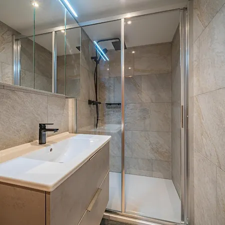 Alpen Haus Maria 1 アパート フィーホーフェン