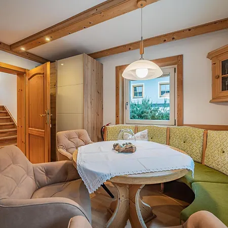 Alpen Haus Maria 1 フィーホーフェン